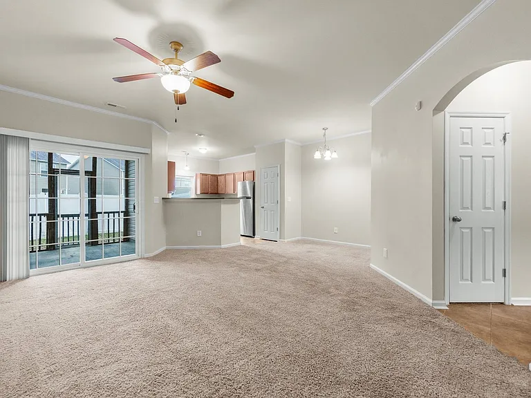 223 Caldwell Loop — Photo 4