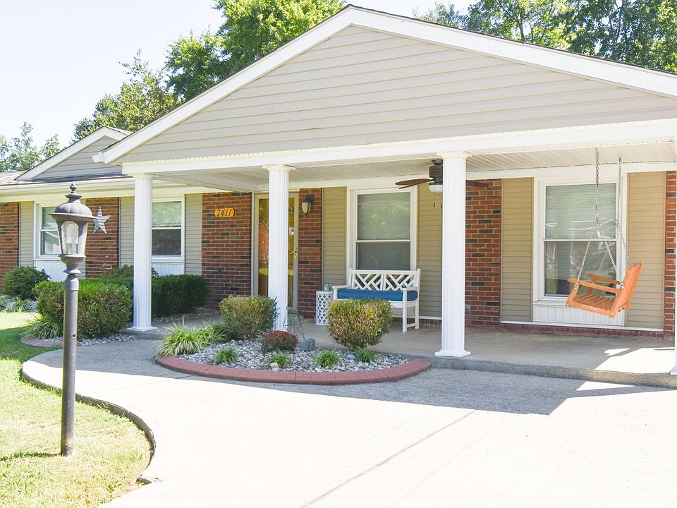 1st image of 7411 Edenroc Ln