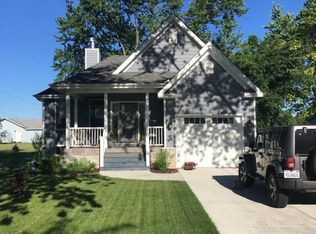 7922 Independence St, Merrillville, IN 46410