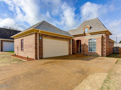 6433 Arbor Lake Dr W, Horn Lake, MS, 38637