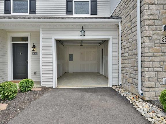 2nd image of 858 Woodmeadow Way