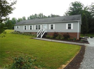 403 Hawthorne Dr, Roxboro, NC 27574