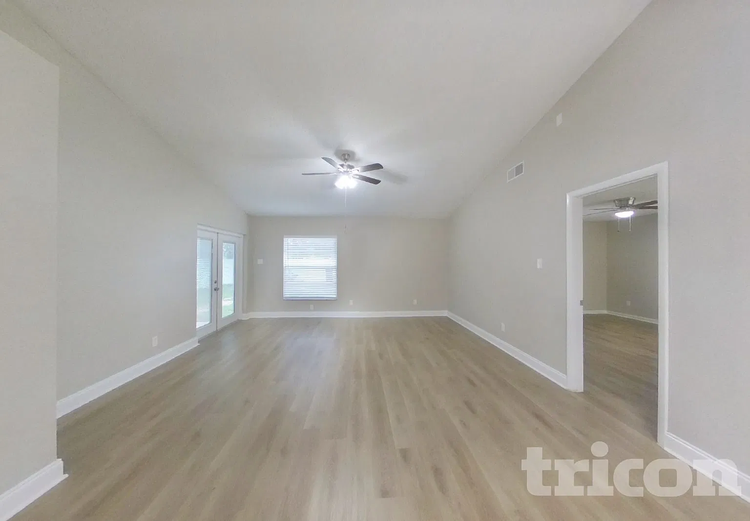 13613 Fawn Ridge Blvd Tampa FL — Photo 3
