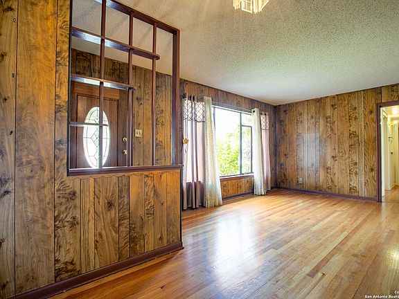 4th image of 2418 W HUISACHE AVE