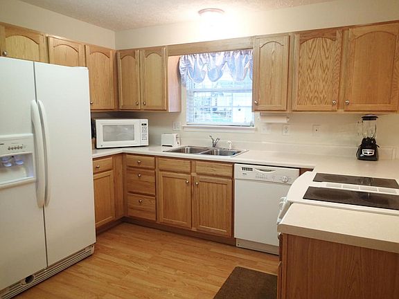 2nd image of 7458 Salmon Ln #845