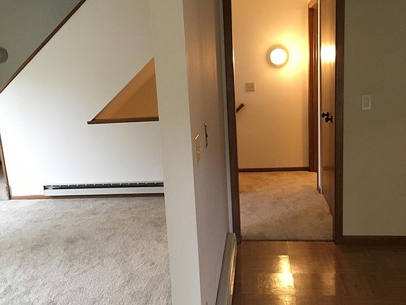 4th image of 415 Dexter St #415