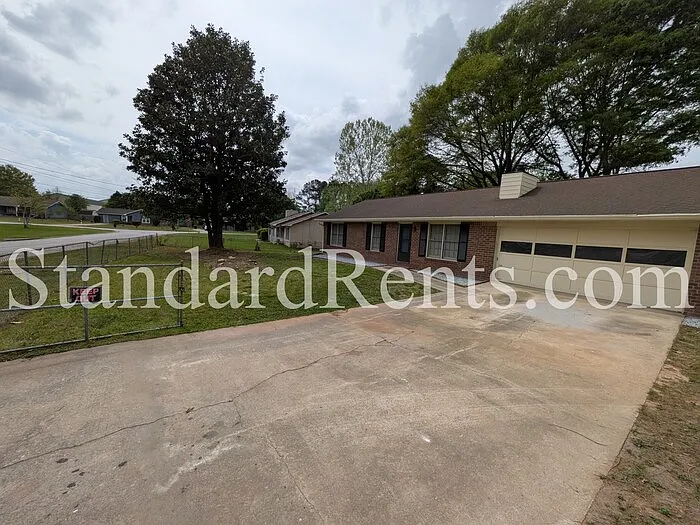 5731 Buck Ct — Photo 4