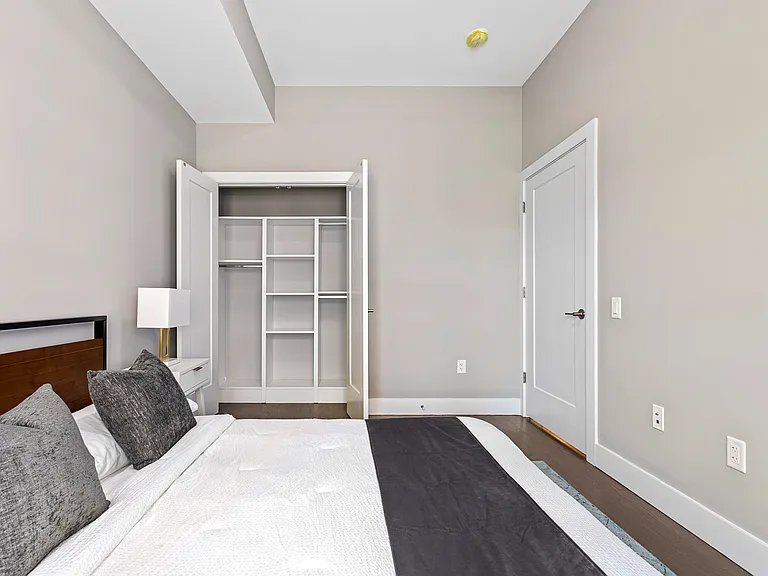 313 Pine St — Photo 54