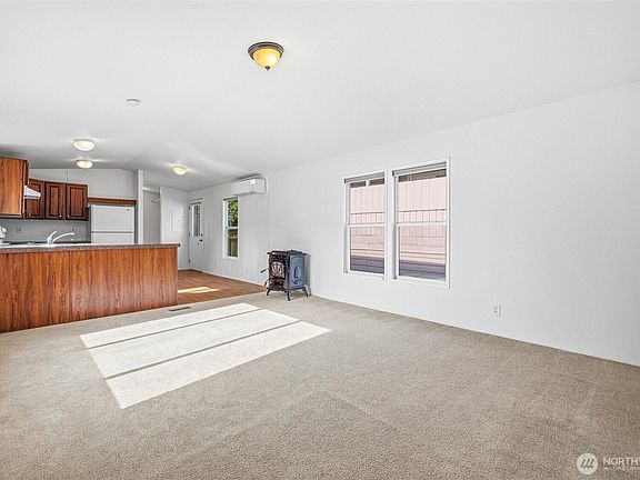 5th image of 4000 Flynn Street #107
