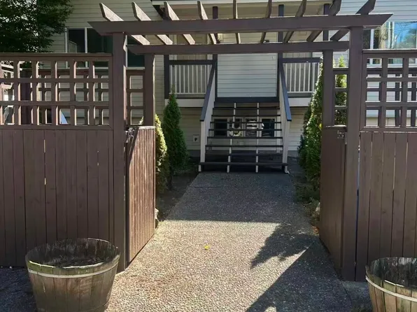 2357 NW 65th, Seattle, WA 98117