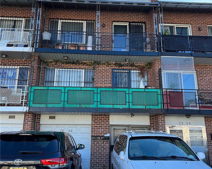 2nd image of 72-22 47th Ave