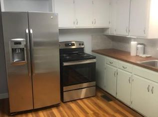 1415 Squibb Dr, Johnson City, TN 37601