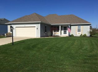 2740 Red Fawn Ct, Racine, WI 53406