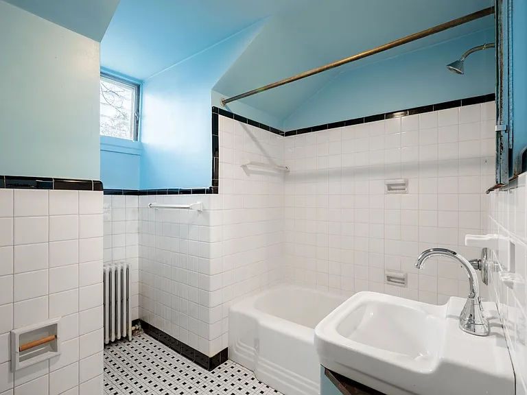 3503 Seminary Ave — Photo 23