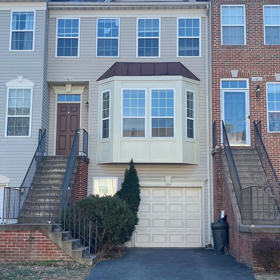 3 bed, 4.0 bath, 2200 sqft, $2,800 — Photo 1