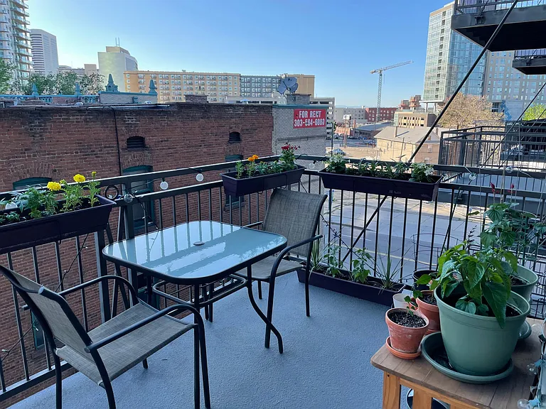 1975 N Grant St #411 — Photo 14