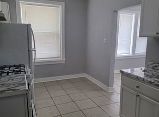 4302 W Flournoy St #3, Chicago, IL 60624