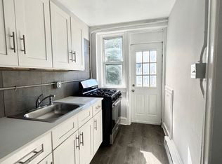 5427 Wayne, Philadelphia, PA 19144