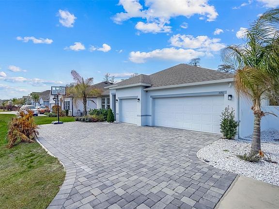 2nd image of 15211 Silver Eagle Rd