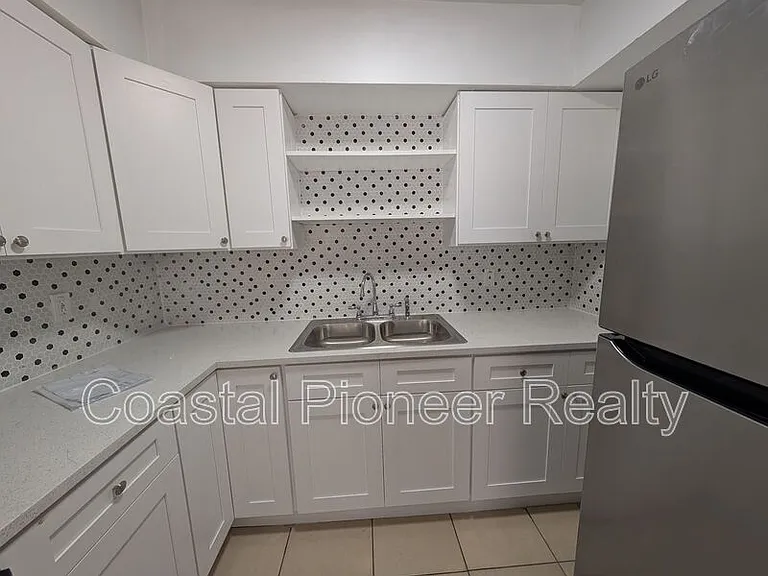 3721 N Whittier St — Photo 17