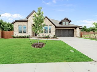 4202 Bel Air Dr, Midlothian, TX 76065