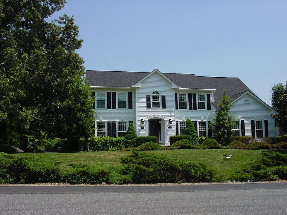 West Side (Front)