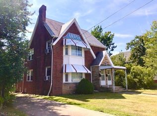 17900 Neff Rd, Cleveland, OH 44119