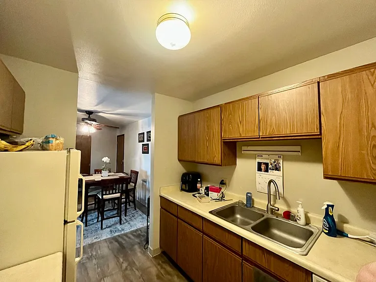 N114W15846 Sylvan Cir — Photo 6