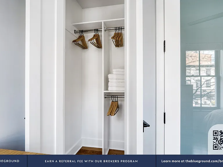 302 W 11th St #1 — Photo 13