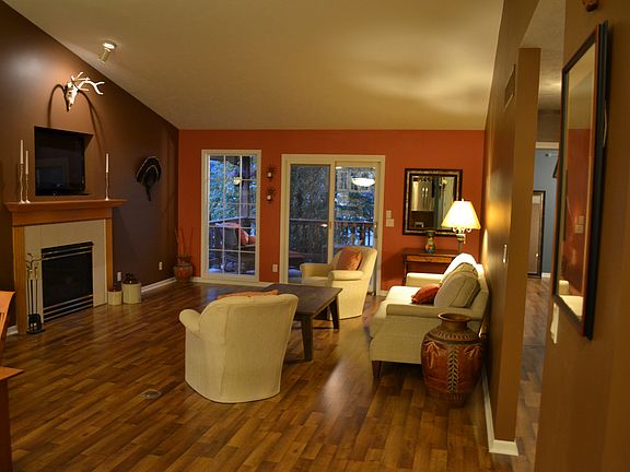 2nd image of 2810 Lawson Dr