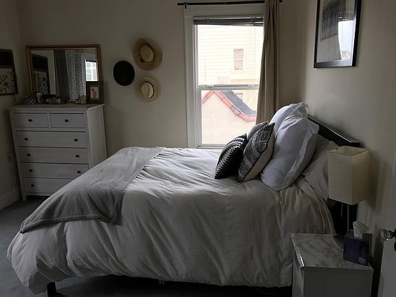 5th image of 1000 Judah St APT 303