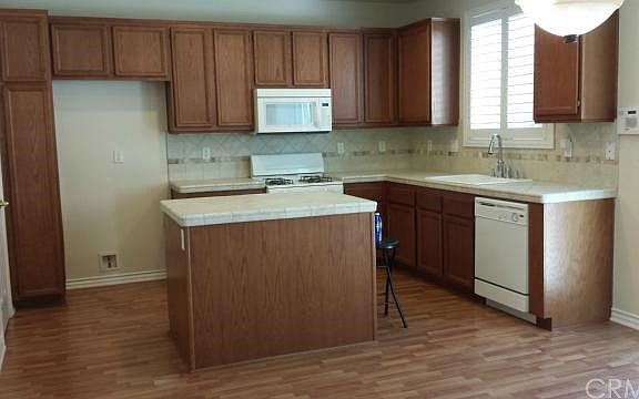 5th image of 38111 Tranquila Ave