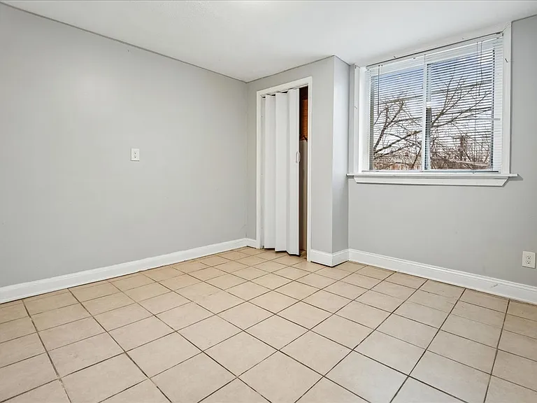 3914 Erdman Ave #1 — Photo 17