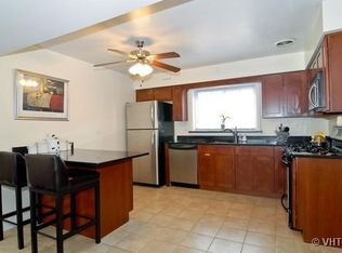 1194 S Kenilworth Ave, Oak Park, IL 60304