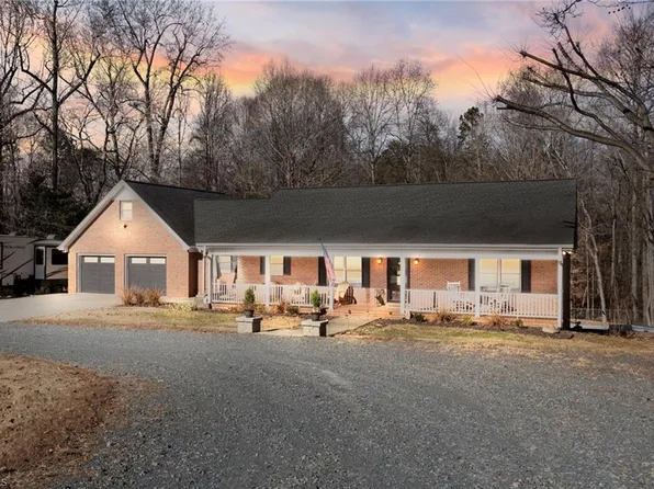 149 Branson Mill Rd, Randleman, NC 27317