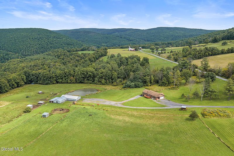 5th image of 285 Gridley Road