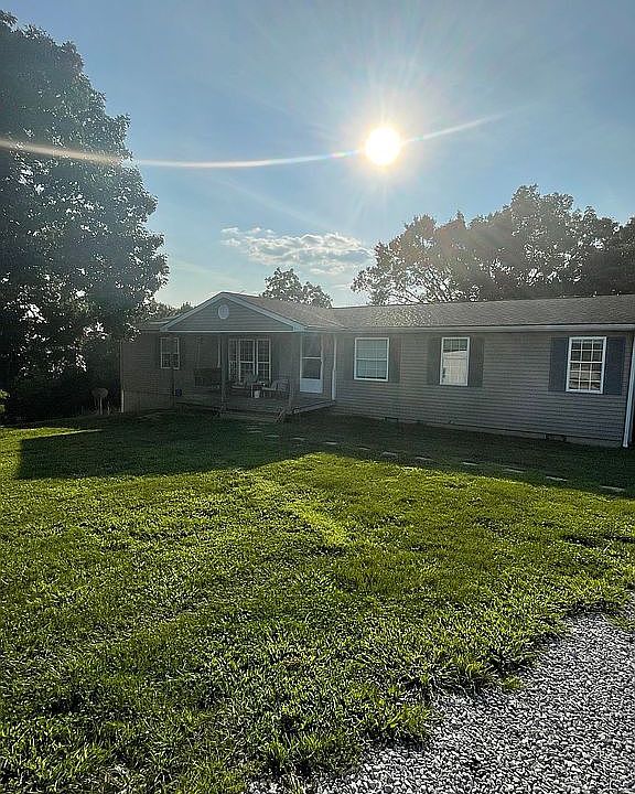 1st image of 490 Kenney Rd