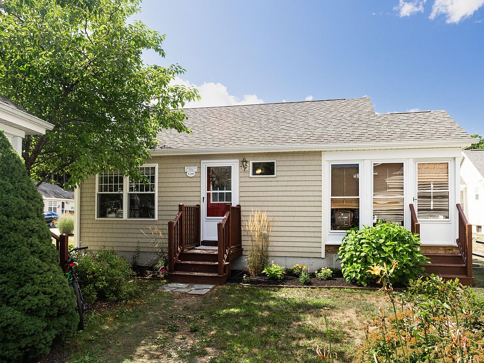 1st image of 412 Post Road #200