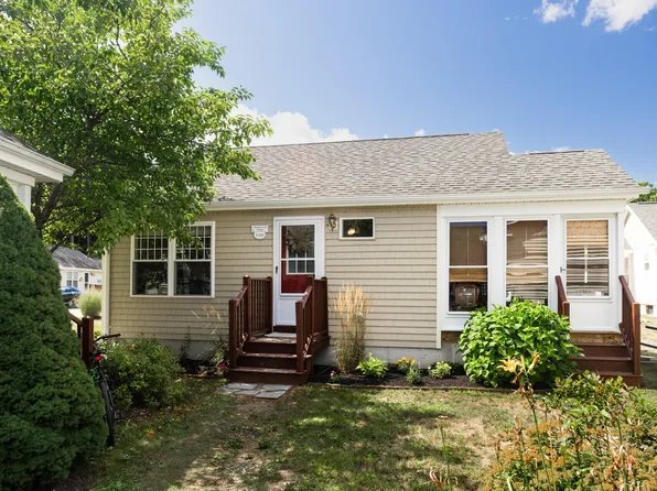 412 Post Road #200, Wells, ME 04090