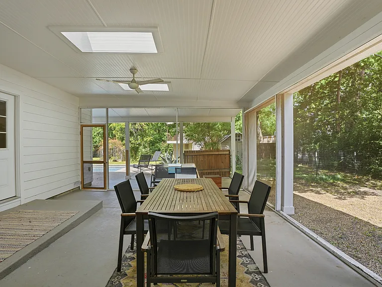 1429 El Campo Dr — Photo 28