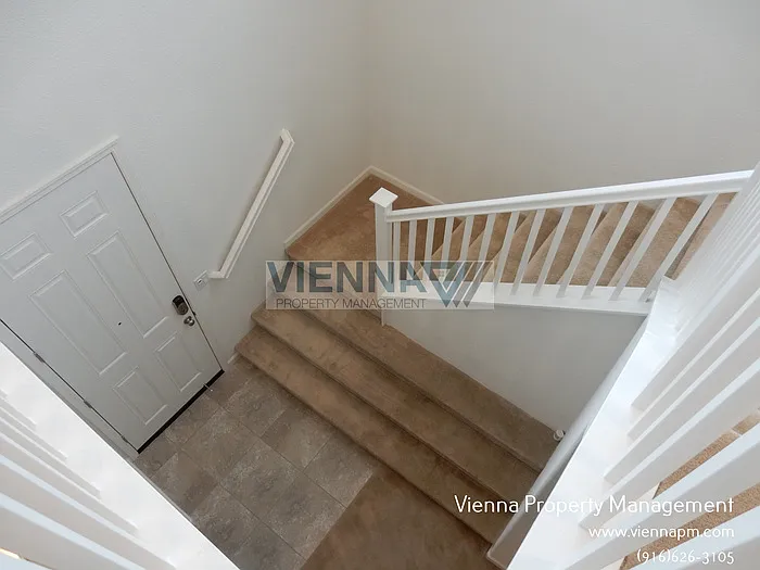 1271 Goldenrod Way — Photo 15