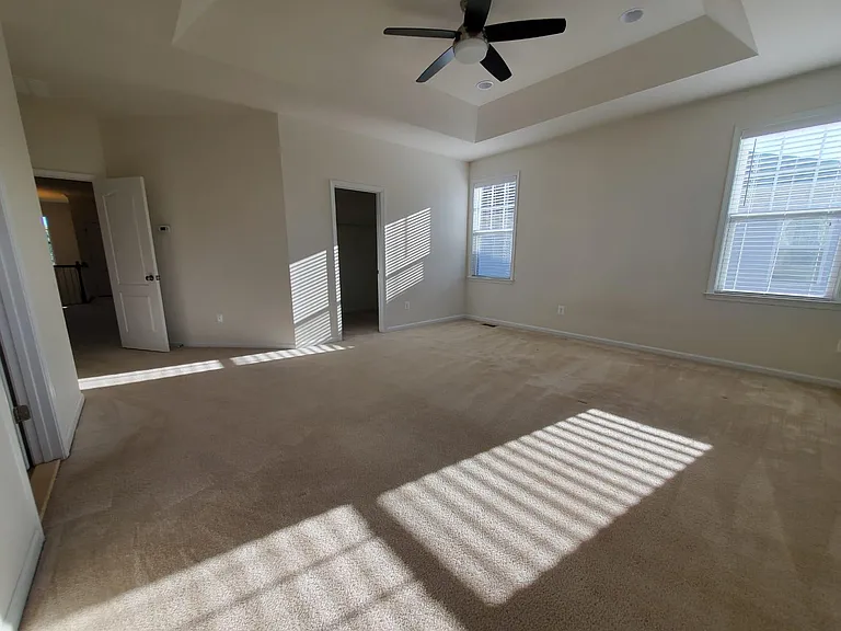 42513 Benfold Sq — Photo 24