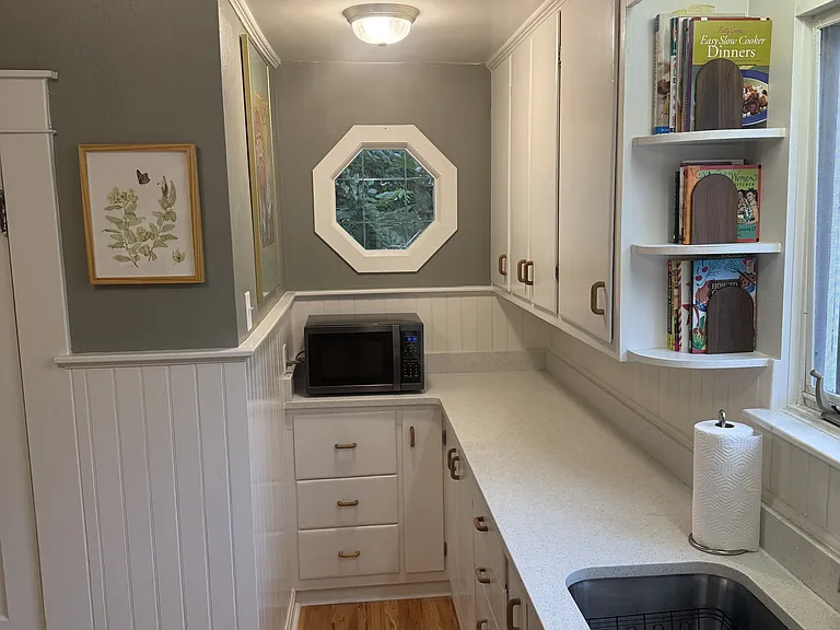 314 S Sherwood St — Photo 18