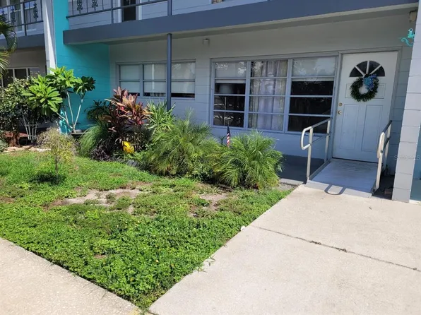 5861 42ND TERRACE N #1611, KENNETH CITY, FL 33709