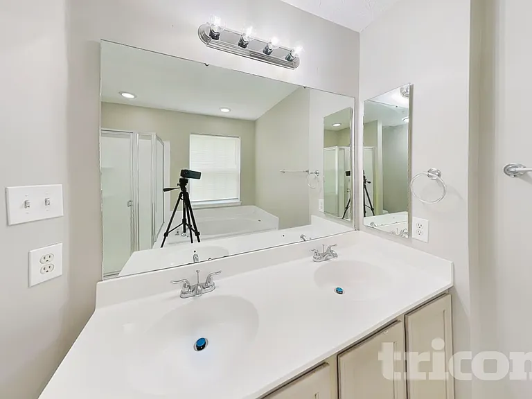 2407 High Brandy Way — Photo 5