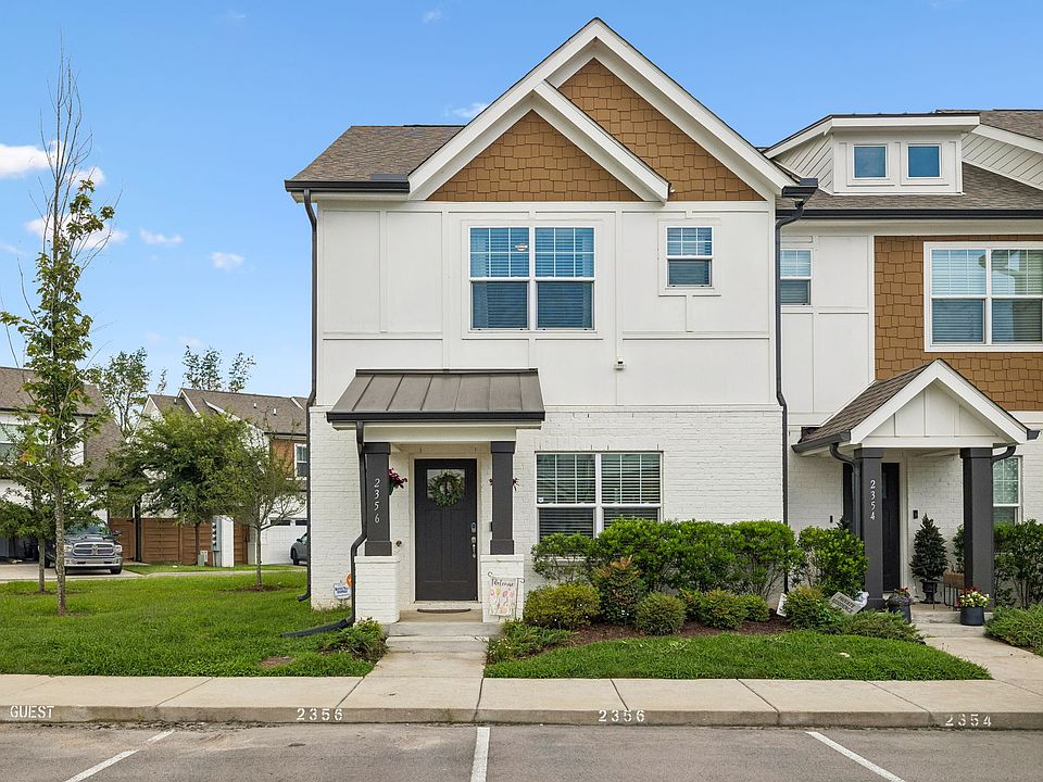 End-unit 3-bedroom, 2.5-bath townhome with natural light, open floor plan, fenced backyard, washer and dryer included, smart thermostat and security cameras, assigned parking, plus community pool, fitness center, and resident gathering spaces.