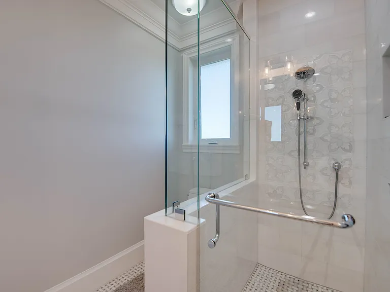 528 Bay Shore Dr — Photo 36