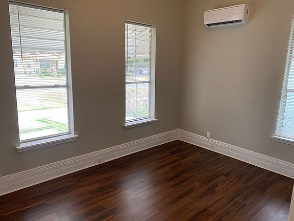 4th image of 415 Denver Blvd #1