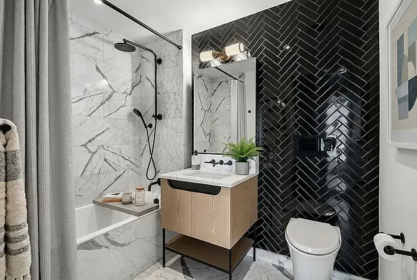 Bathroom, photo 2