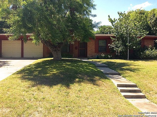 1st image of 223 Northaven St